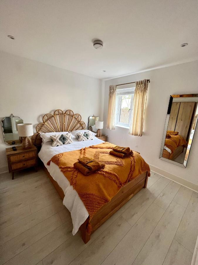 Апартаменти Windsor, Legoland, Ascot & Windsor Racecourse Sleeps 2 Екстер'єр фото